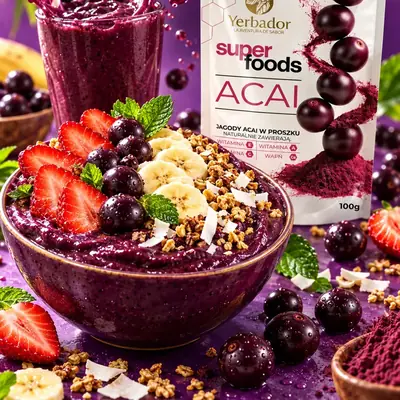 Fioletowy bowl açaí — Açaí i młody jęczmień — śniadanie w kolorze jagód