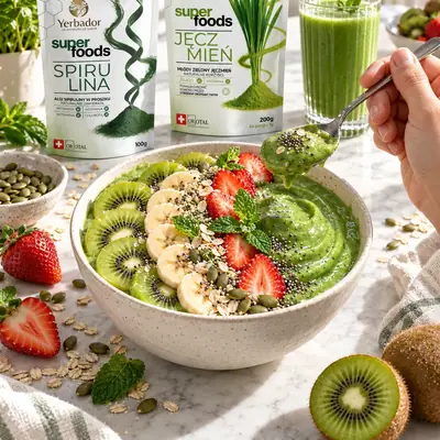 Zielony bowl — Spirulina, chlorella i młody jęczmień