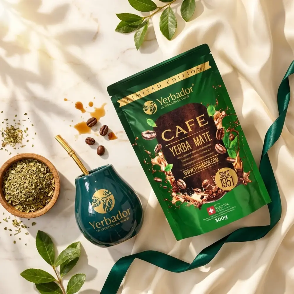 YERBA MATE – CAFE YERBA MATE – CAFE — kompozycja w słonecznym świetle