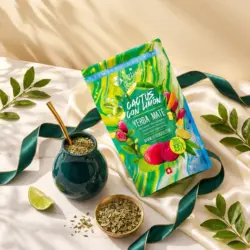 YERBA MATE – CACTUS CON LIMON + NABIERAK BUKOWY — kompozycja w słonecznym świetle